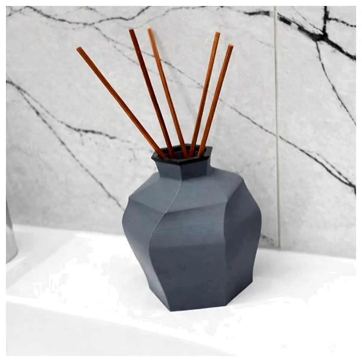 Geometric Aroma Diffuser Vase Fragrance Disperser Decorative Accent Scent Machine Aromatherapy Living Room Bedroom Multi Functional Design