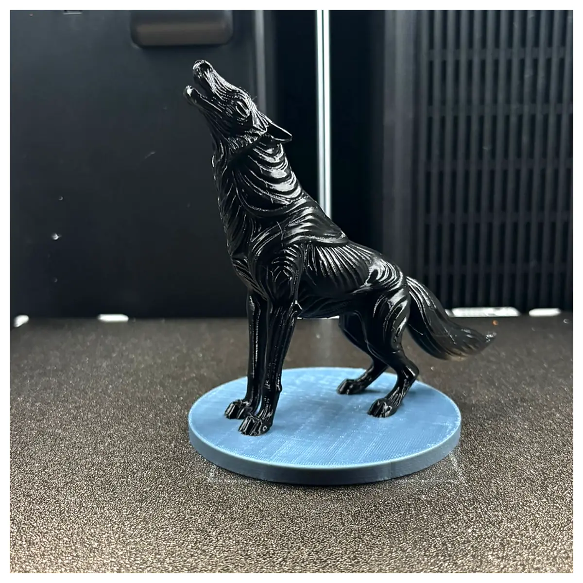 Midnight Howl Wolf Toy Flowing Soul Wolf Model Realistic Pet Home Decor Role Play Puzzle Game