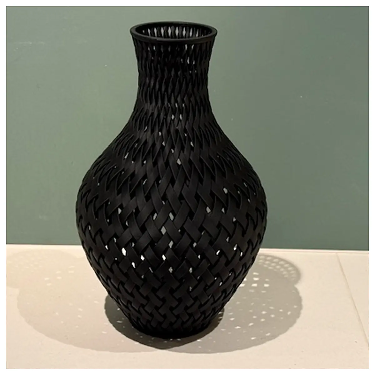 Large Woven Basket Flower Pot Decorative Vase Plant Holder Ornament Home Decor Suitable for Various Plants