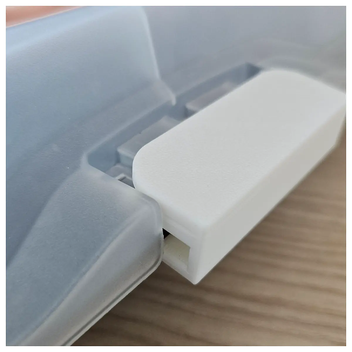 Box Lid Clamp Handle Closure Grip Lid Fixer Clamp Accessory For Boxes Packaging Closure Parts