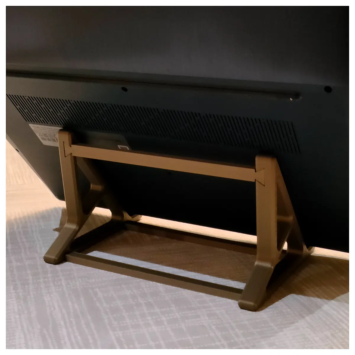 Laptop Stand No Screws No Glue Stable Support Desktop Laptop Holder Computer Accessories Laptop Stand Foot Adjustable Angle