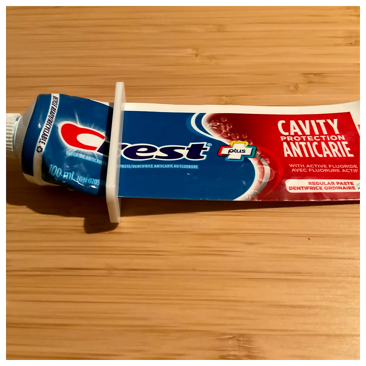 Toothpaste Squeezer Tube Extractor Paste Dispenser Tool Easy Toothpaste Application Saver