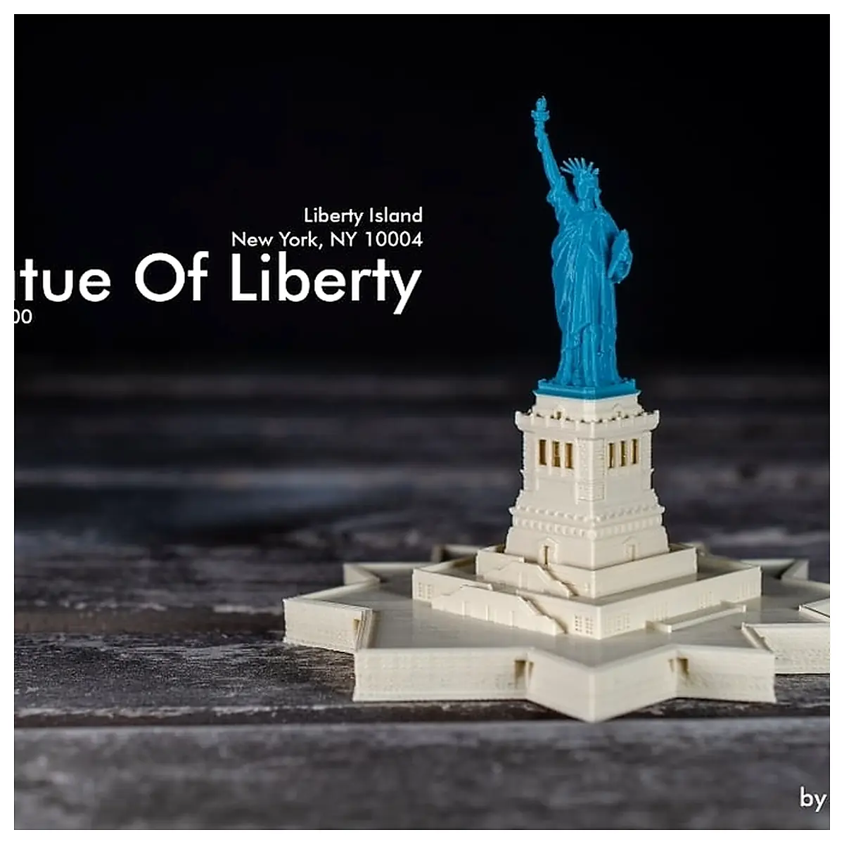 Statue of Liberty Statue Gift Ornament Decor 11000 1700 Collectible Model