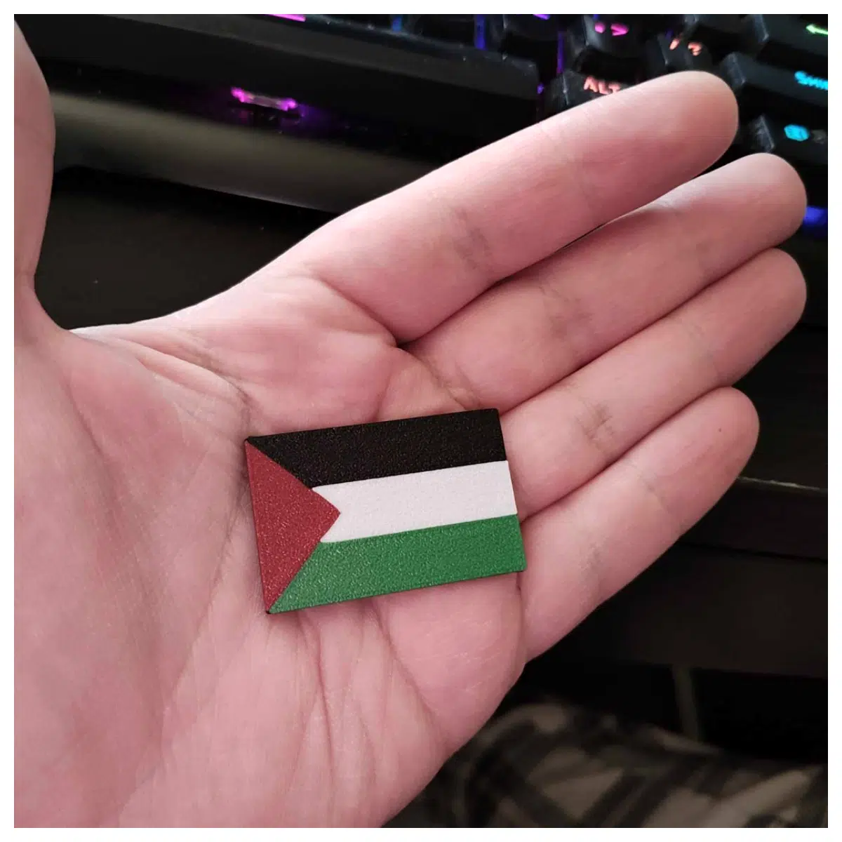 Tiny Palestine Flag Decoration Miniature Flag Hanging Ornament Wall Art Decal Festival Gift Memorial Item Flag Collection