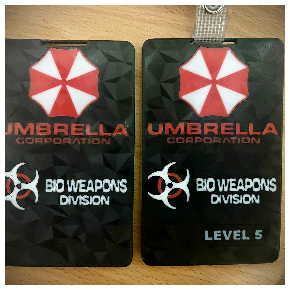 Umbrella ID Card Holder Rain Cover Accessory Card Protection Phone Stand Multi Function Storage
