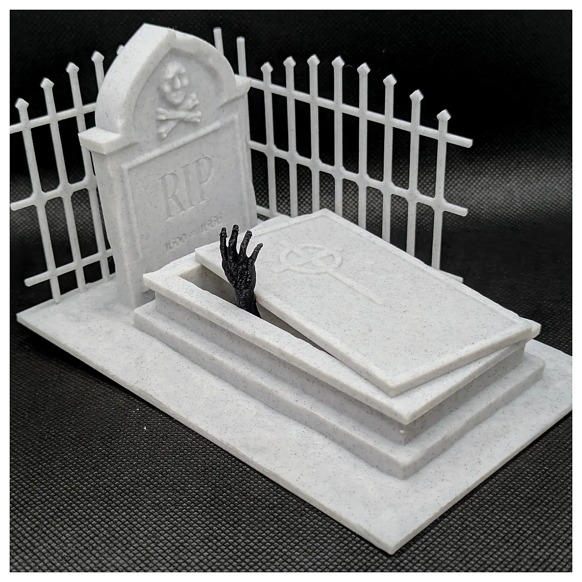 Zombie Grave Decor Cemetery Props Zombie Burial Scene Horror Garden Figures Cemetery Landscaping Zombie Graveyard Decorations