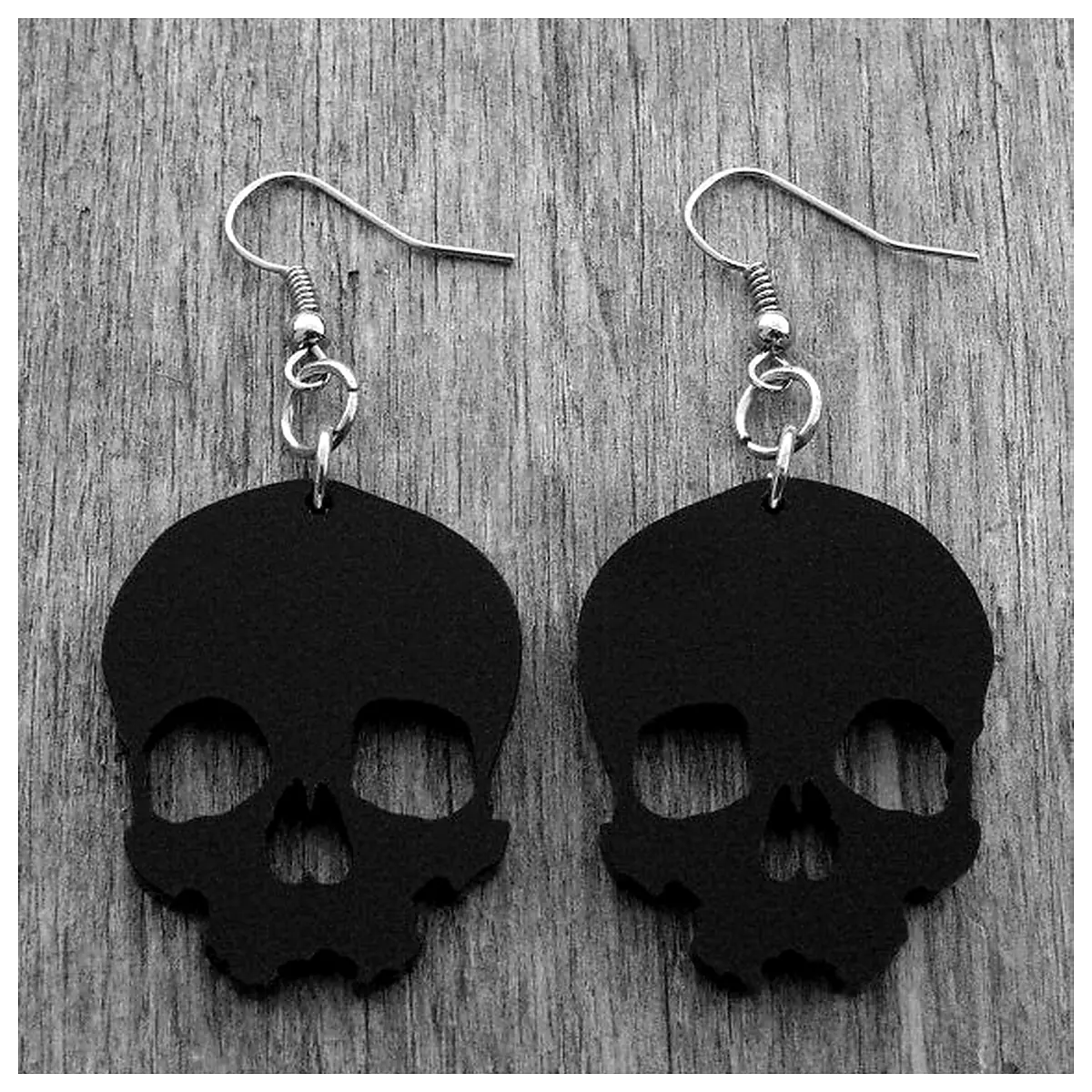 Halloween Skull Earrings Spooky Decor Jewelry Skull Earrings Black Earring Halloween Accessory Skull Studs