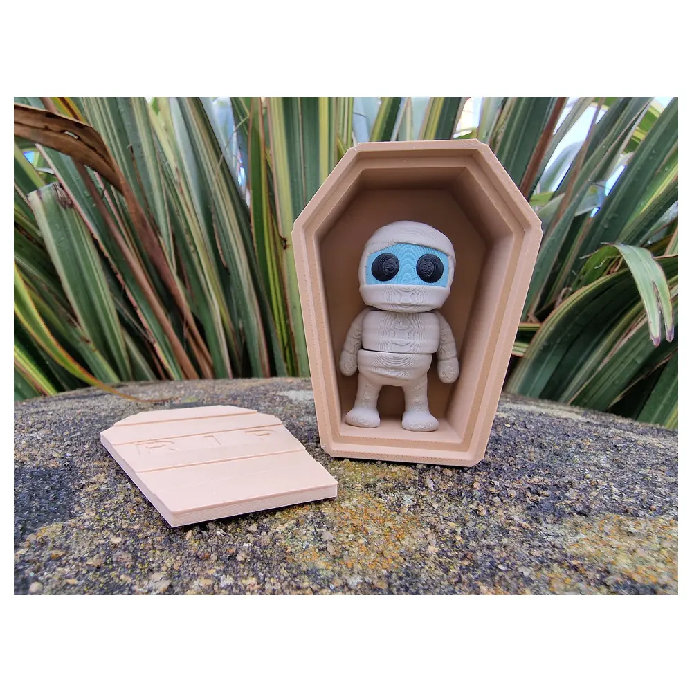 Zou3D Tiny Mummy Casket Box Skeleton Model Parts Burial Toy Accessories Graveyard Decoration