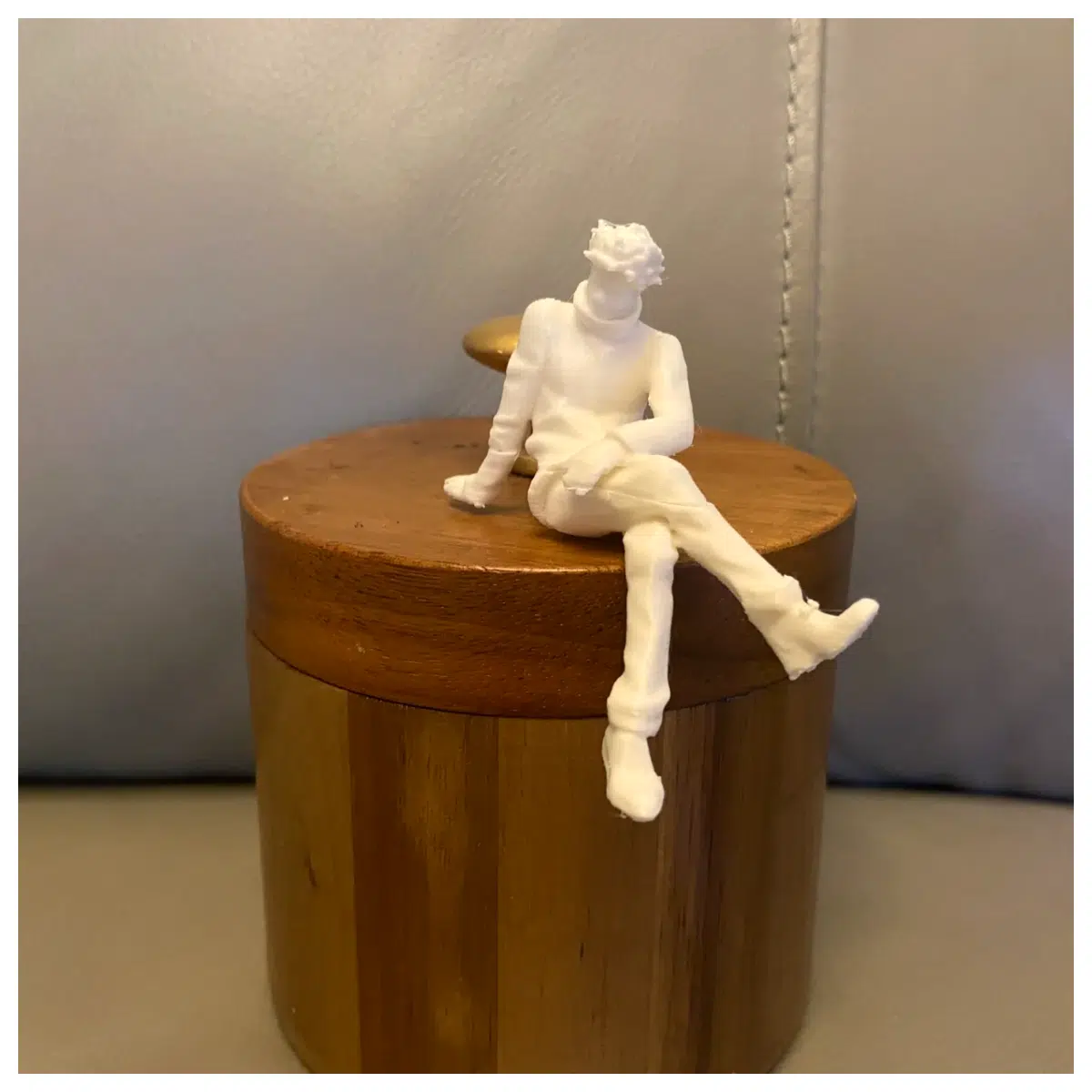 Jujutsu Kaisen Sitting Gojo Satoru Figurine Model Anime Collectible Figure Toy
