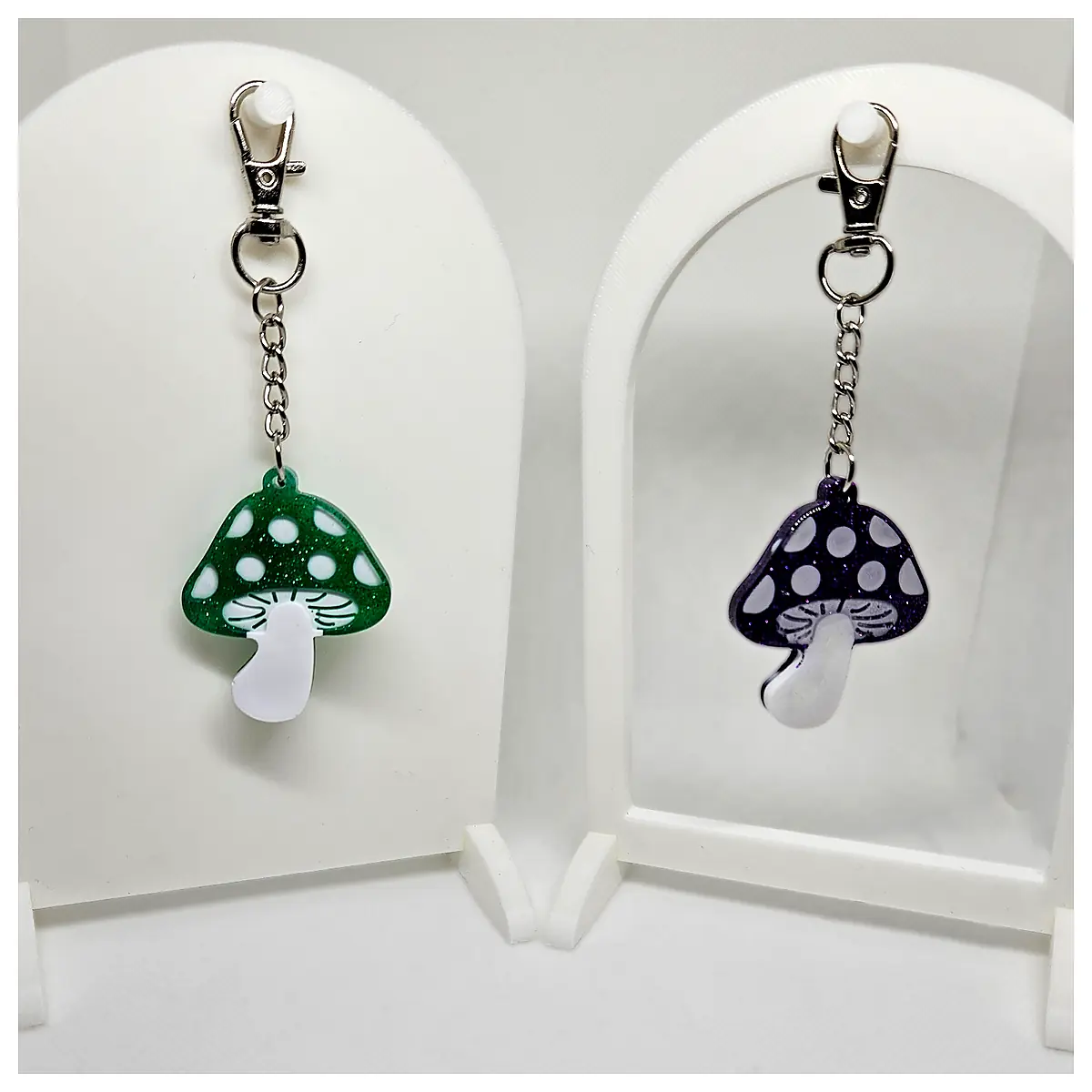 Keychain Display Stand Holder Showcase Keyring Decor Accessories Replacement Parts Keychains Repair