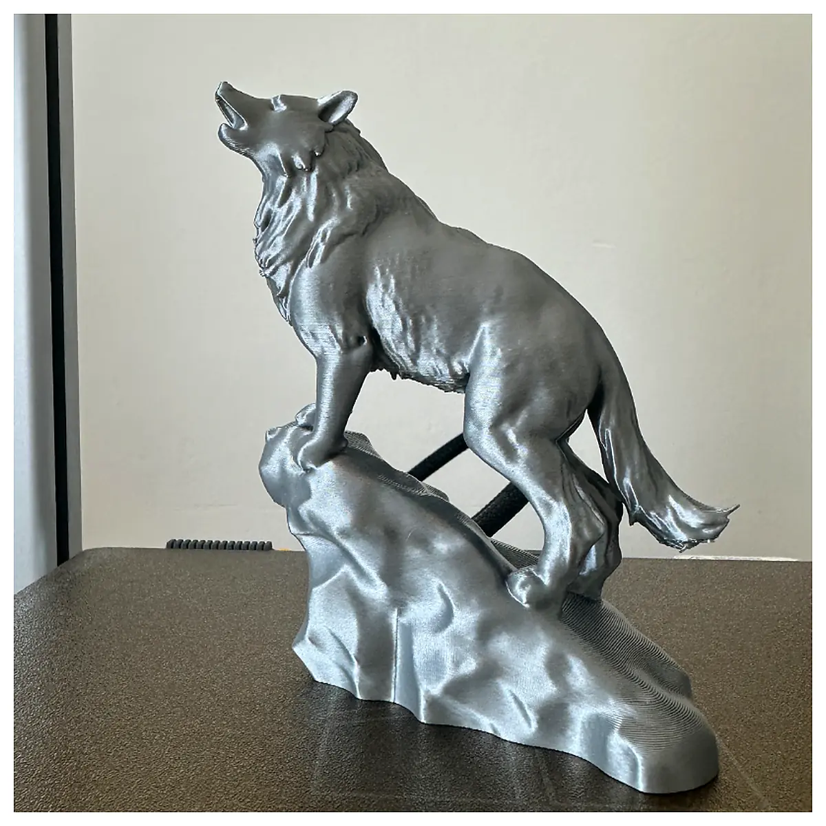 Howling Wolf Car Parts Repair Maintenance Universal Vehicle Parts Auto Accessories Repair Parts