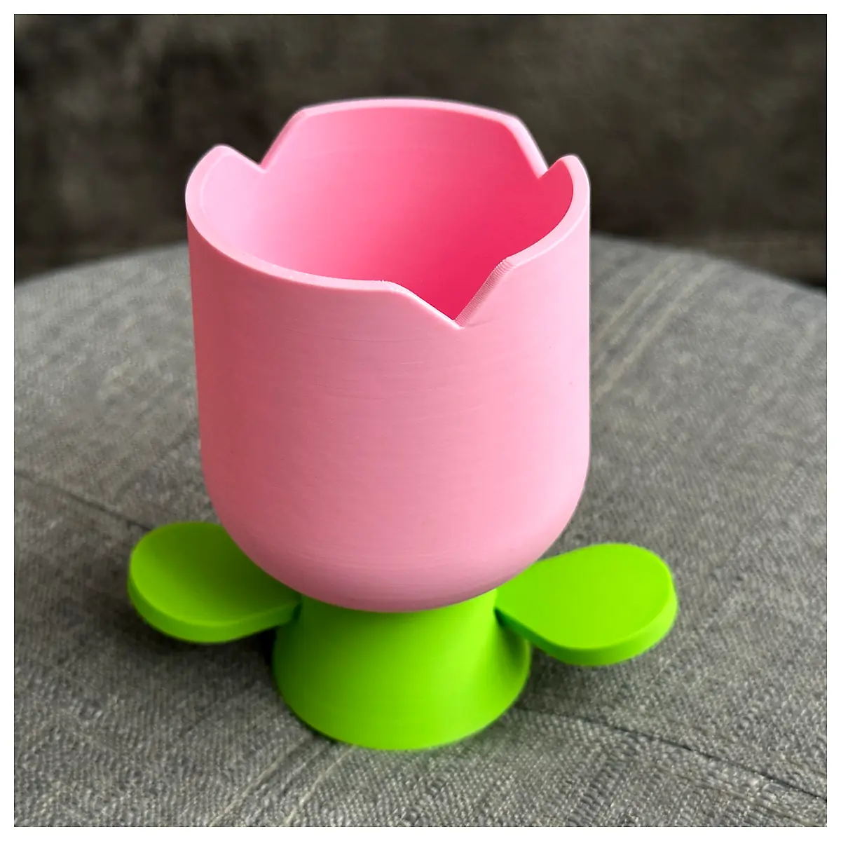 Multi Purpose Holder Desk Organizer Tulip Flower Storage Office Supplies Home Organization Universal Organizer