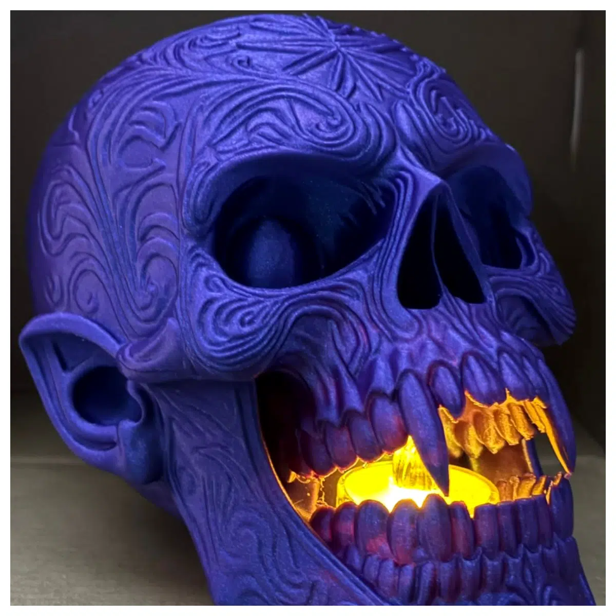 Gothic Vampire Skull Tea Light Holder Skeleton Candle Holder Dark Decor Spooky Halloween Gothic Gift