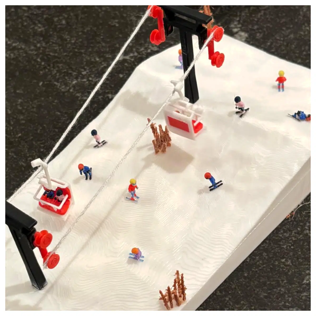 Miniature Ski Hill Diorama Sugar Bush Model Indoor Landscape Scene Toy Tree Model Forest Outdoor Supplies