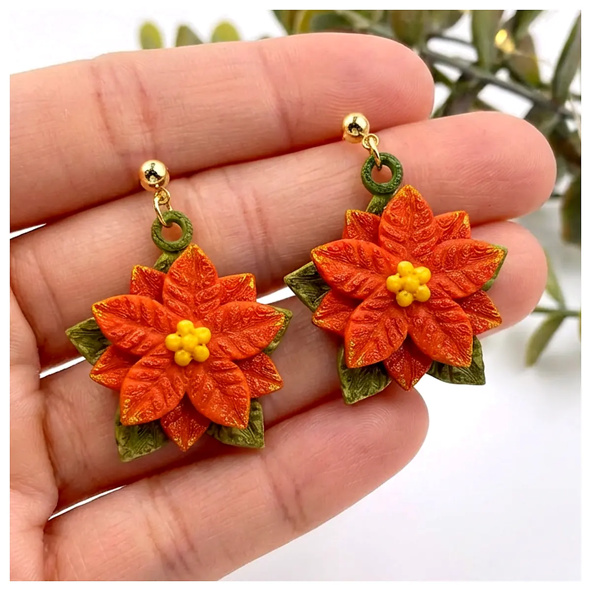 Poinsettia Glow Earrings Festive Lights Jewelry Holiday Gift Party Accessories Elegant Sparkle Decorative Earrings Xmas Gift