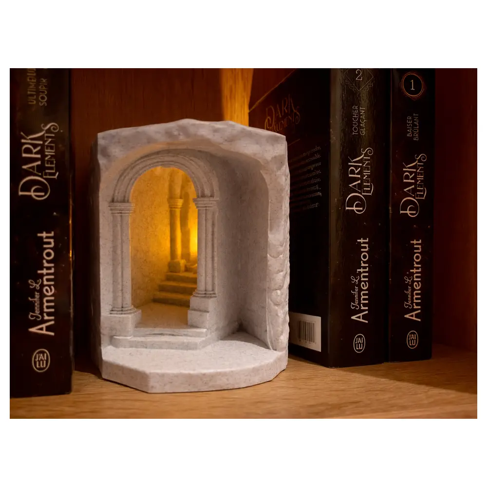 Stone Nook Gallery Art Collection Restoration Exhibition Antique Decor Art Pieces