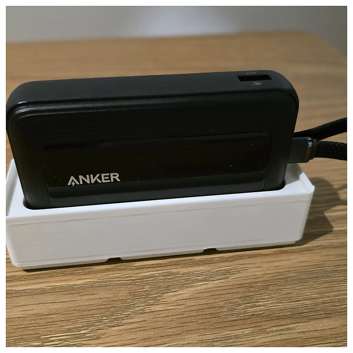 Anker Zolo 1000mAh Power Bank Wireless Charging Portable Battery Capacity Charger Accessories