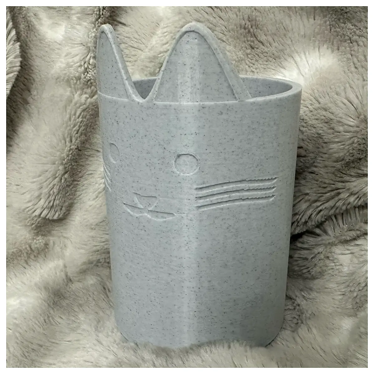 Cat Pen Holder Creative Desktop Decor Cat Figurine Universal Snack Toy Parts Repair