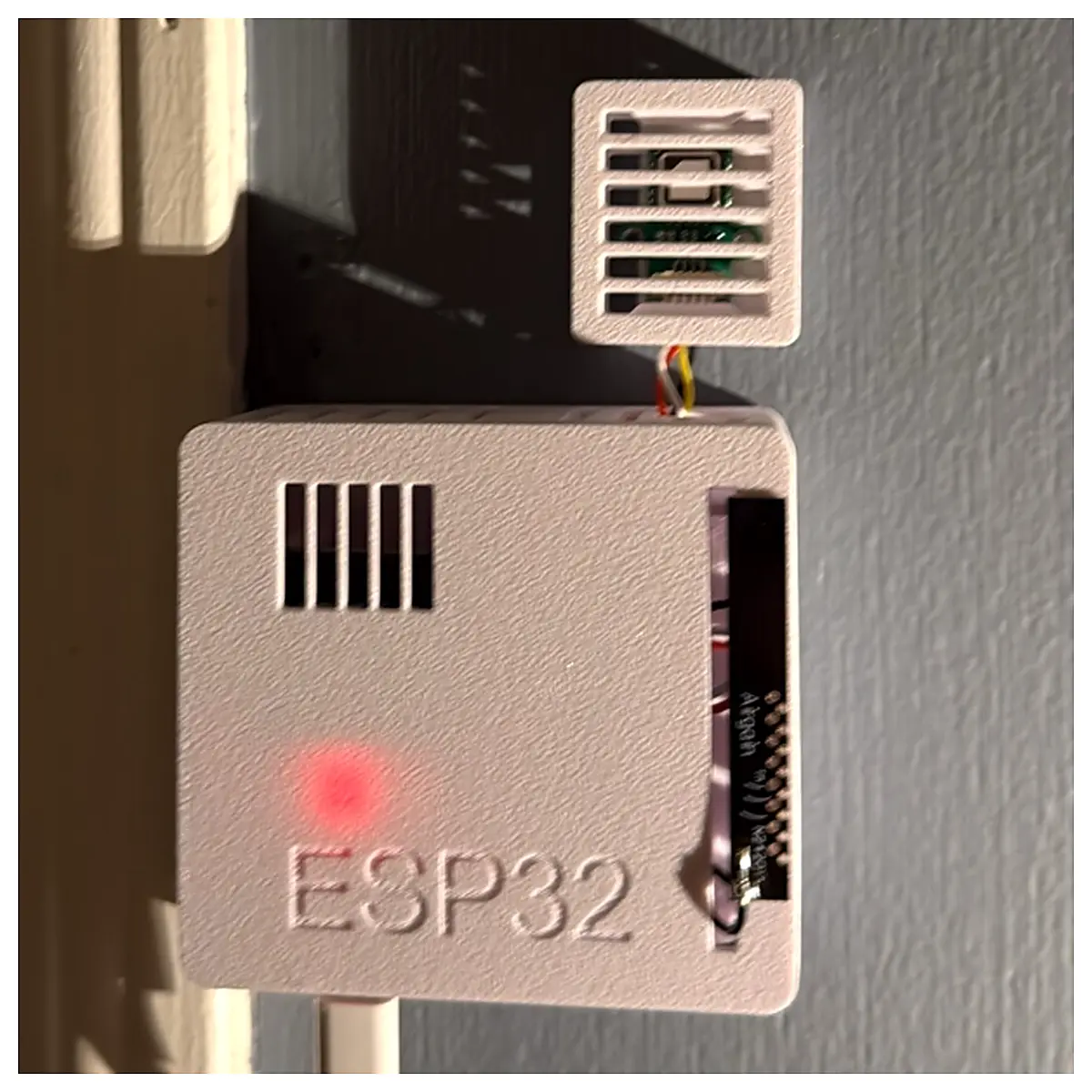 ESP32 SCD40 LD2450 Gas Sensor Air Quality Monitor Wireless Sensor Pollution Detection