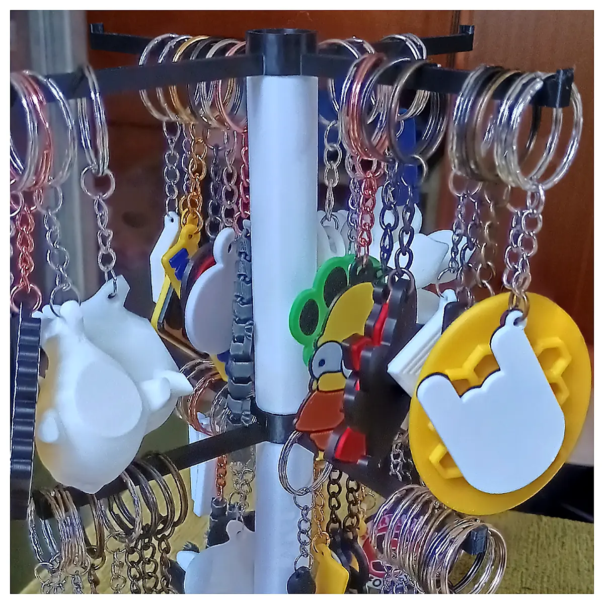 Keychain Holder Stand Car Key Holder Keychains Keyring Organizer Multi Functional Car Parts Accessories