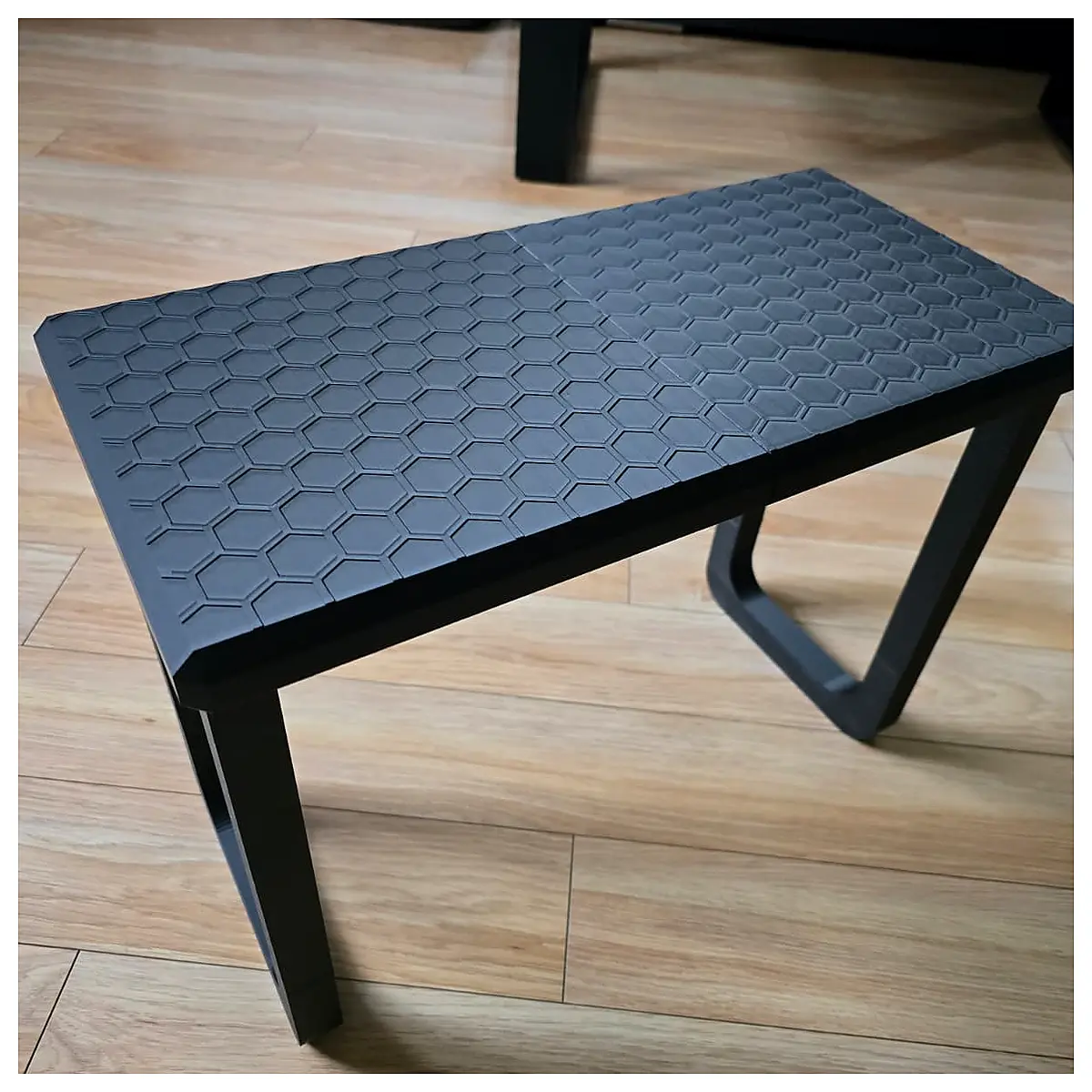 Bedside Table Honeycomb Design Bedroom Furniture Multi Functional Storage Side Table Modern Minimalist