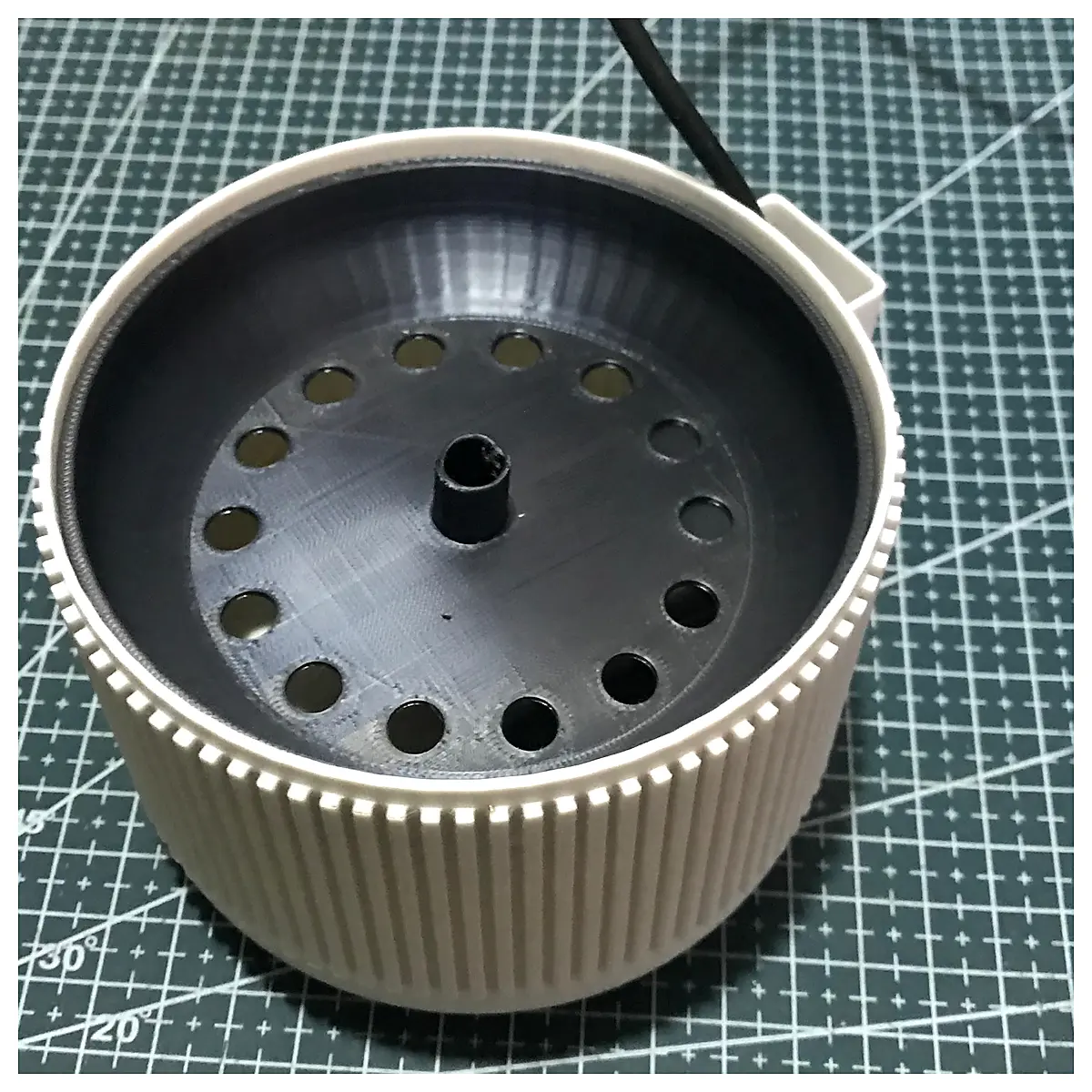 Desktop Water Fountain Relaxing Noise Machine Water Pump Decorative Fountain Aquarium Accessories Water Feature Air Purifier