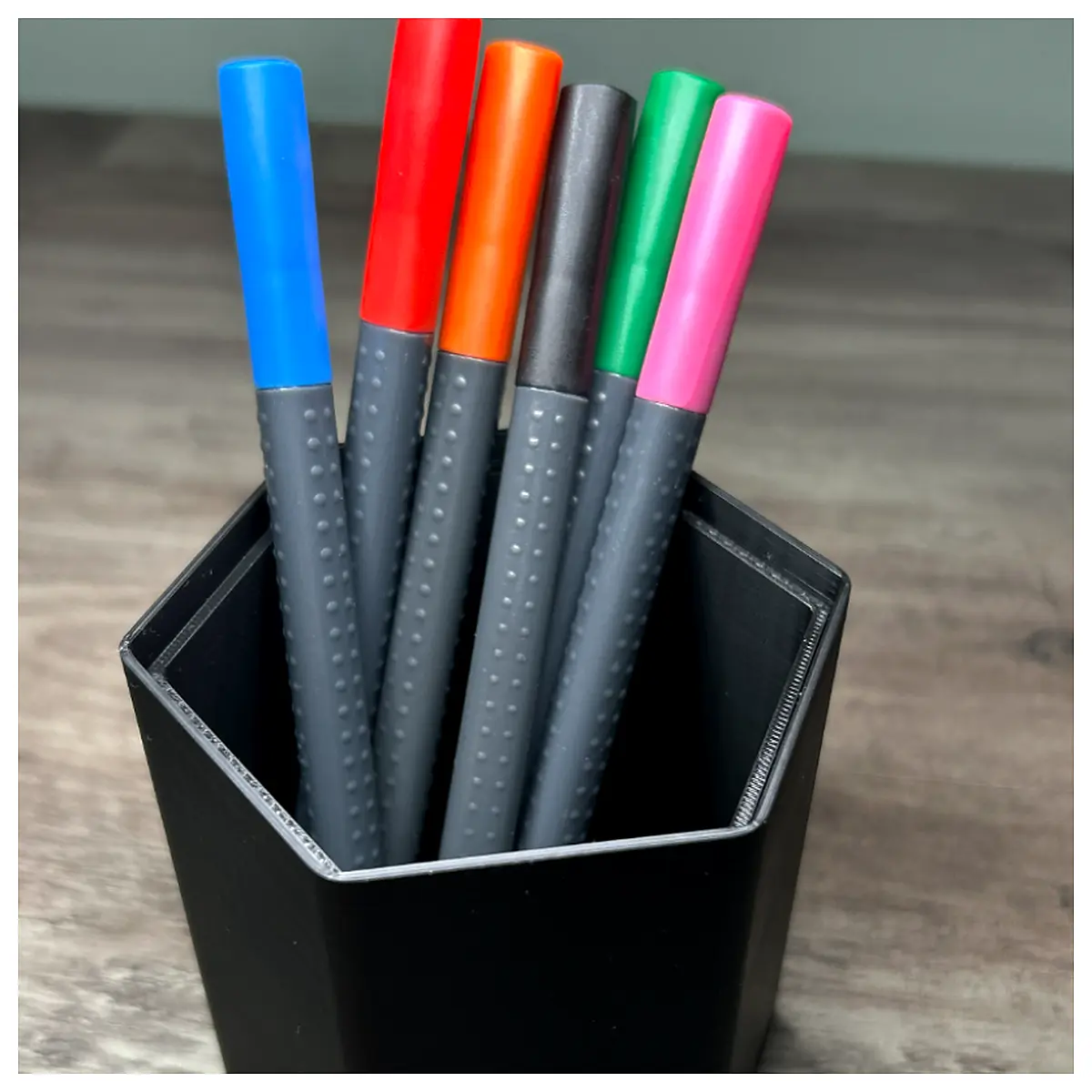Desk Pen Holder Organizer Multi Purpose Stationery Office Supply Holder Creative Home Decor Universal Pen Stand