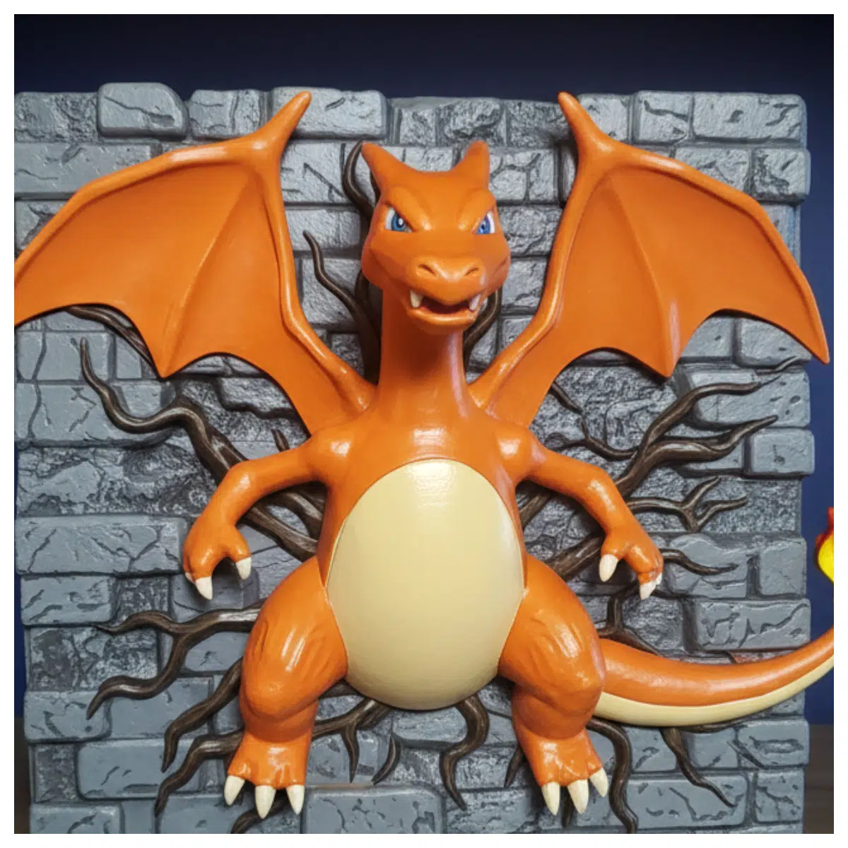 Charizard Relief Sculpture Dragon Figurine Various s Pokemon Collectible Statue Anime Decoration Fire Breath