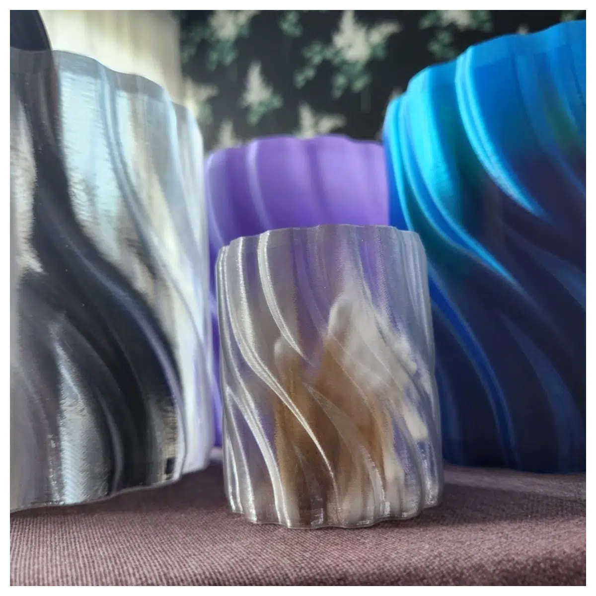 Spiral Vase Decorative Item Arrangement Creative Art Piece Floral Bouquet Gift Decoration Set