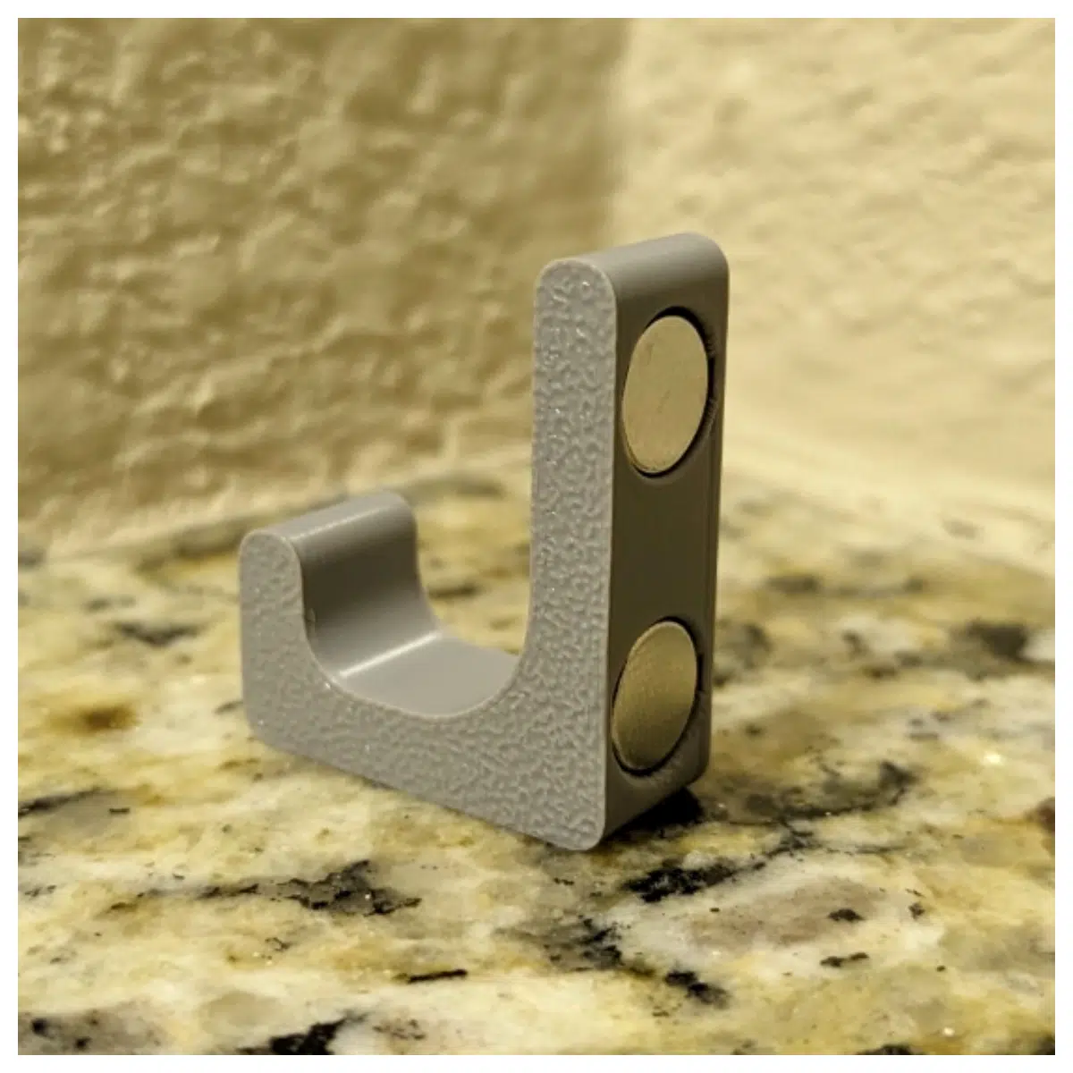 Magnetic Key Hooks Wall Mounted Suction Cup Hooks Kitchen Bathroom Magnet Hangers Magnetic Hook Accessories Hanging Keys Convenient