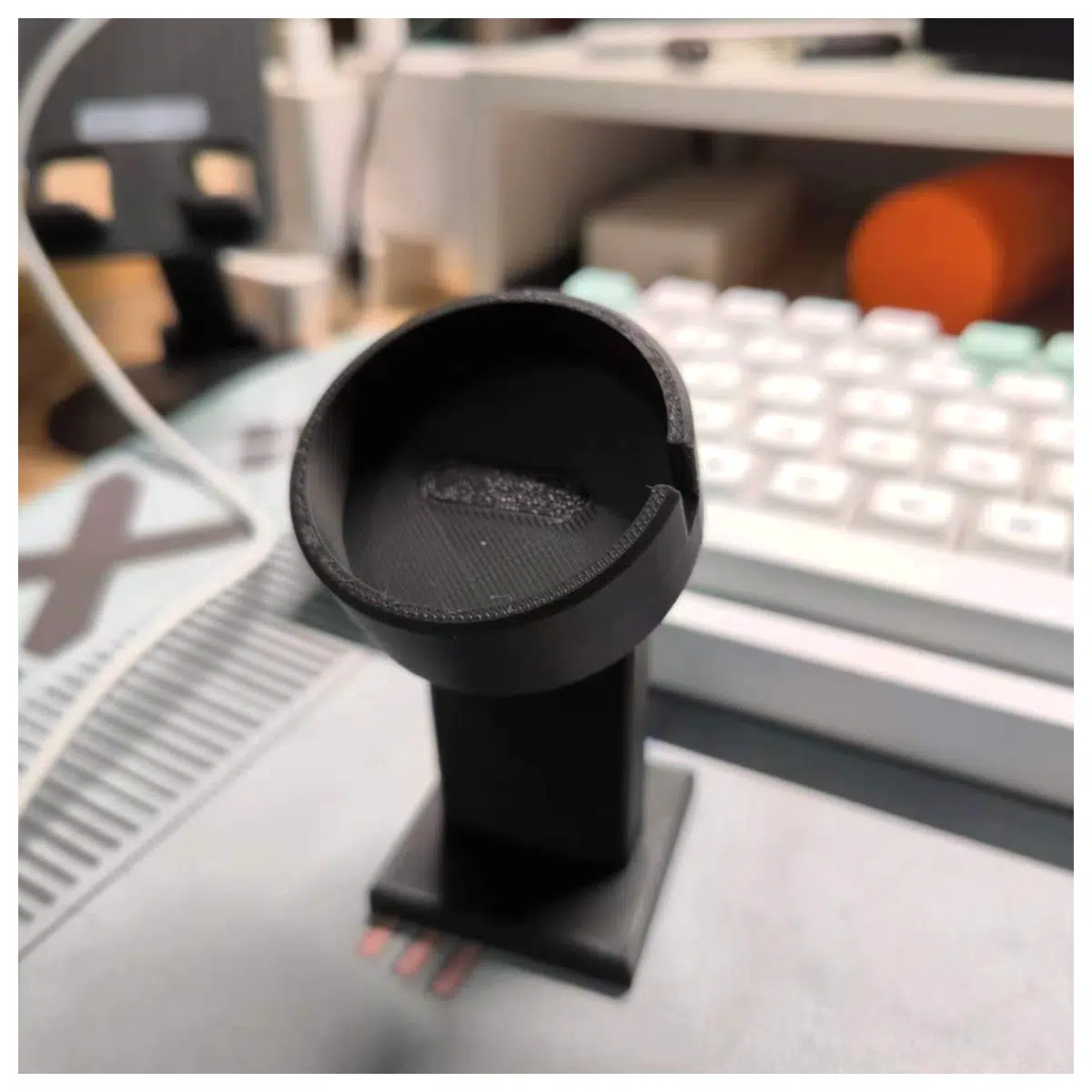 Watch S3 Charging Stand Magnetic Charging Dock Smartwatch Holder Fast Charging Phone Stand Accessory
