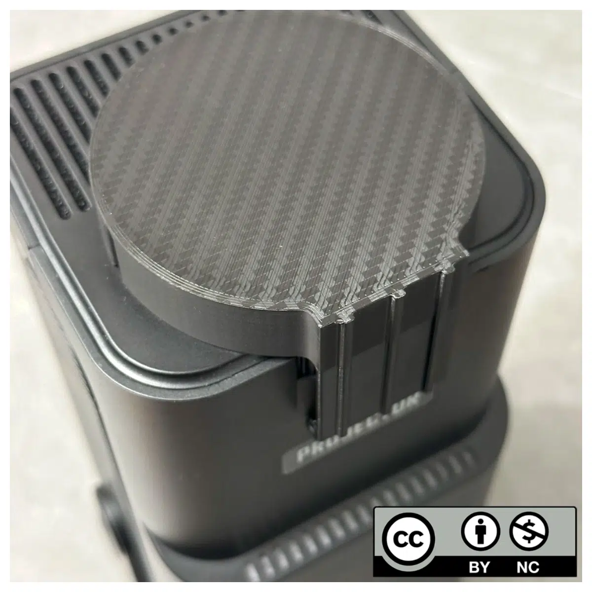 HY320 Lens Cover Shade Shield Protection Car Accessories Camera Cover Lens Cap Replacement