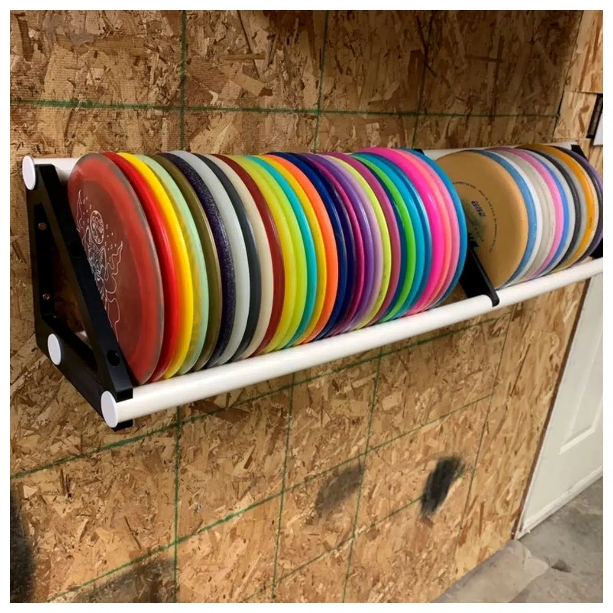 Disc Hanger Wall Mounted Disc Display Rack Indoor Flying Disc Storage Stand for Disc Enthusiasts
