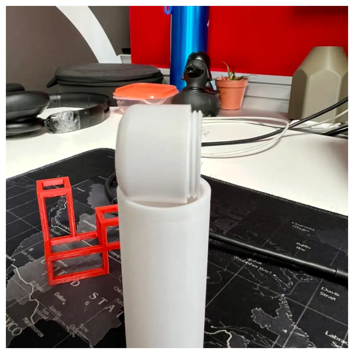 Multi Purpose Screw Top Cylindrical Container Sealable Jar Food Storage Bottle Storage Solutions