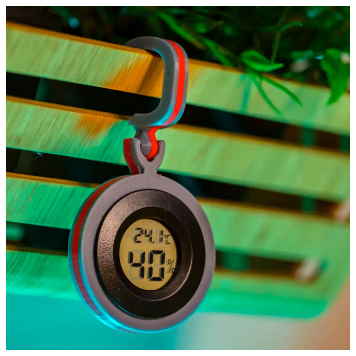 Adjustable Hanging Humidity Meter Case Hook Measurement Humidity Sensor Indoor Outdoor