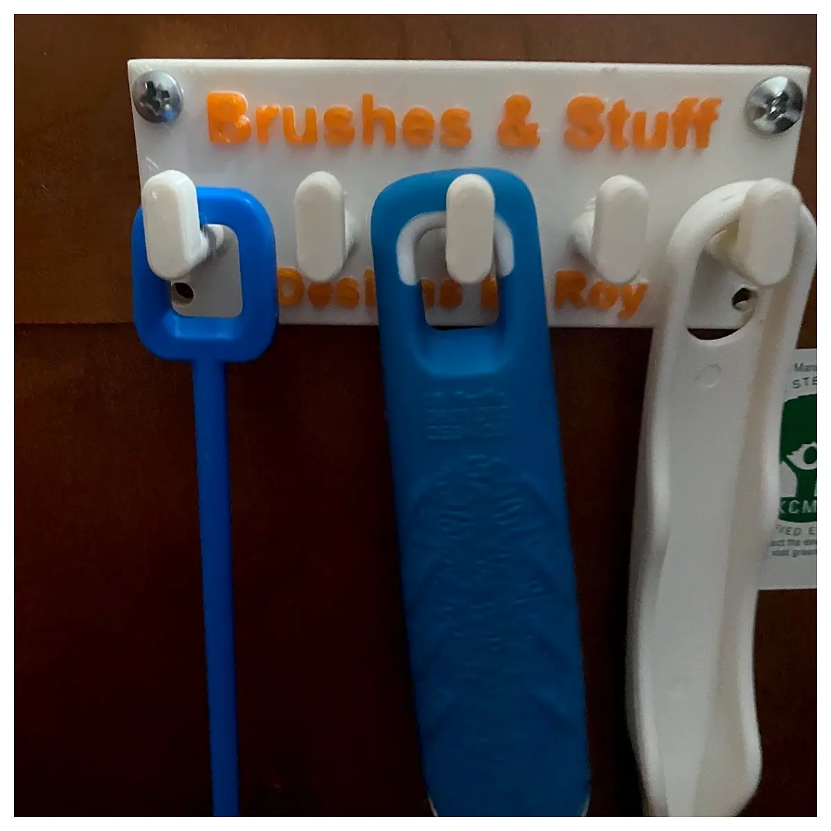Kitchen Wall Mounted Brush Holder Organizer Cleaning Brush Rack Bathroom Accessories Wall Mounted Brush Holder Storage