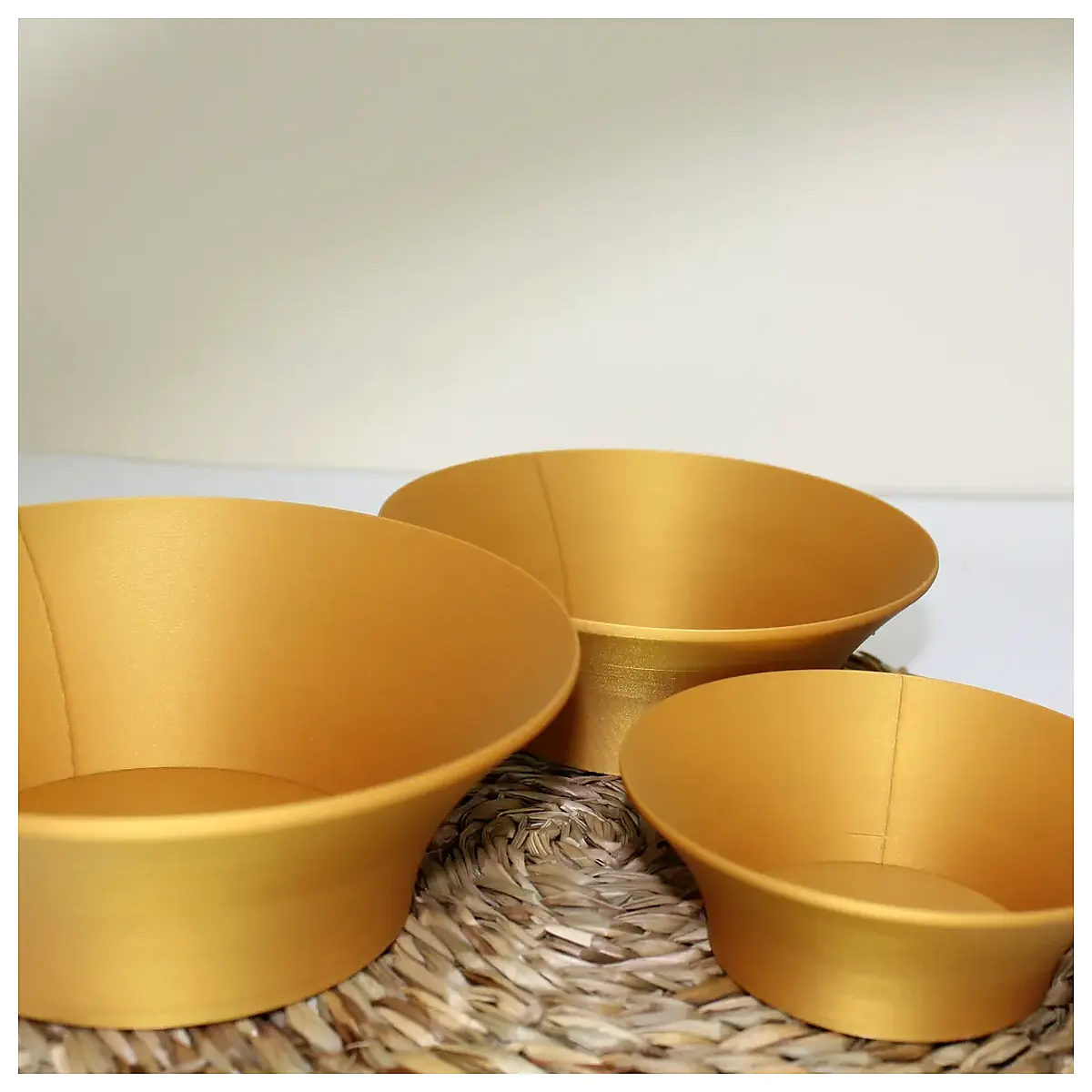 Round Bowl Ceramic Dinnerware Kitchen Bowl Dish Storage Container Essential