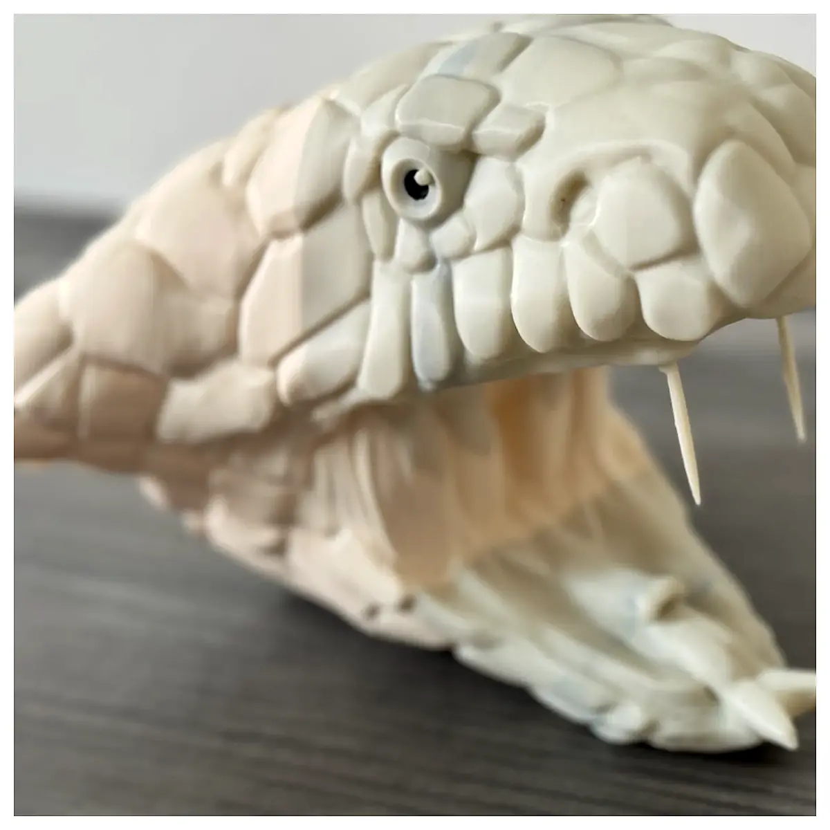 3D Printed Snake King Wall Art Abstract Sculpture Wall Decor Kaleidoscope Wall Hanging Serpent Art