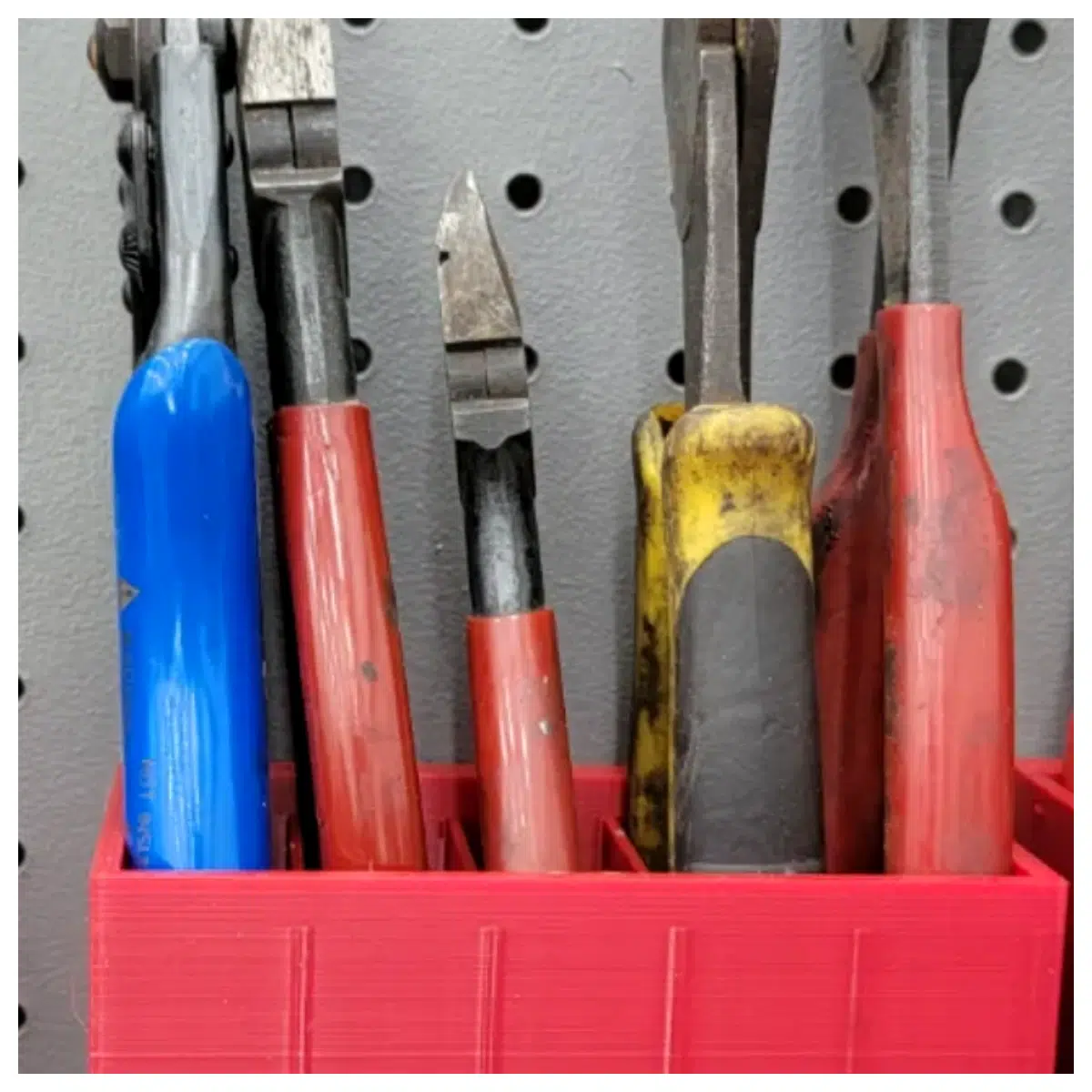 scissor rack for pinhole plate bench vise holder organizer storage clip