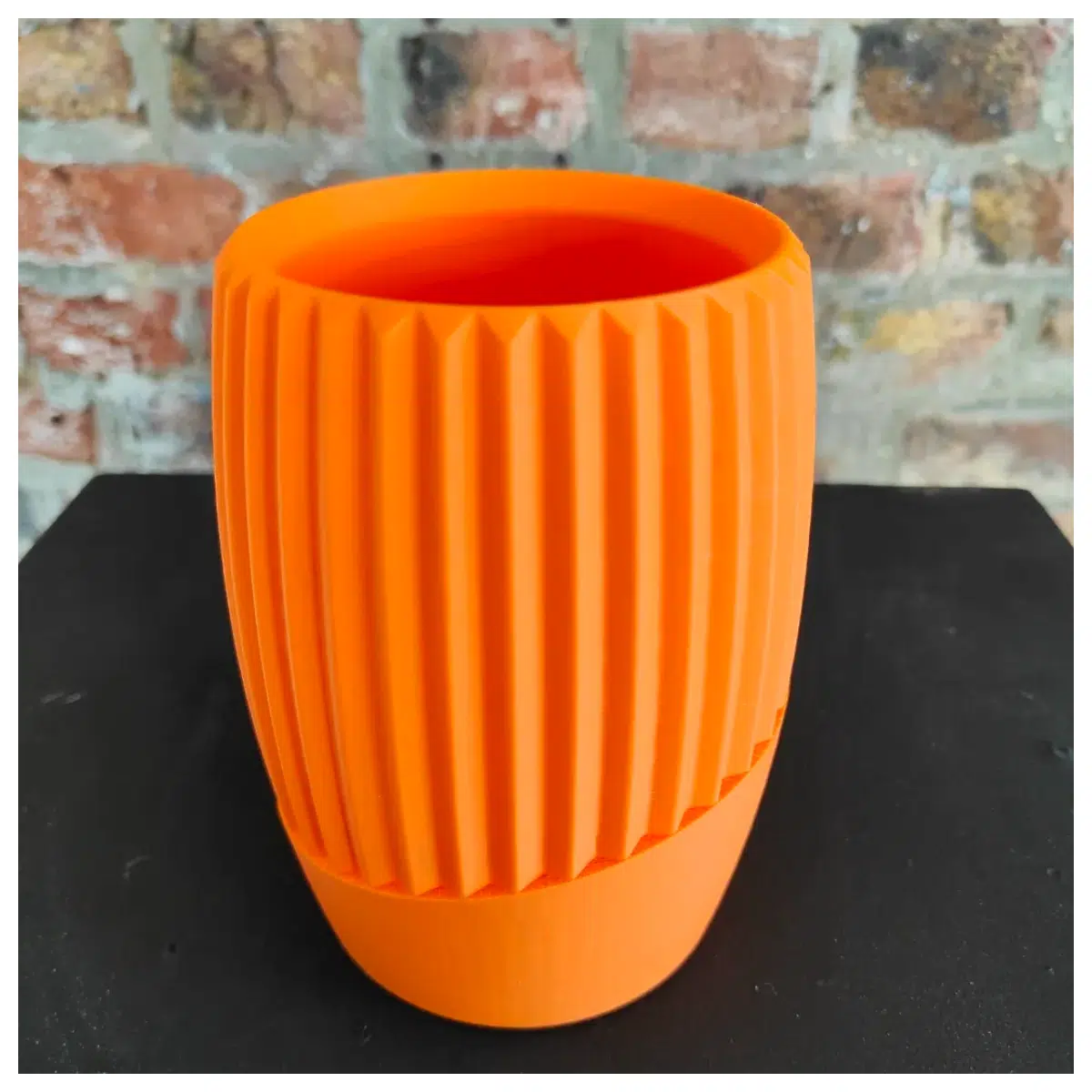 Decorative Vases Modern Minimalist Vase Design Timeless Art Piece Home Decor Arrangement Gift Idea