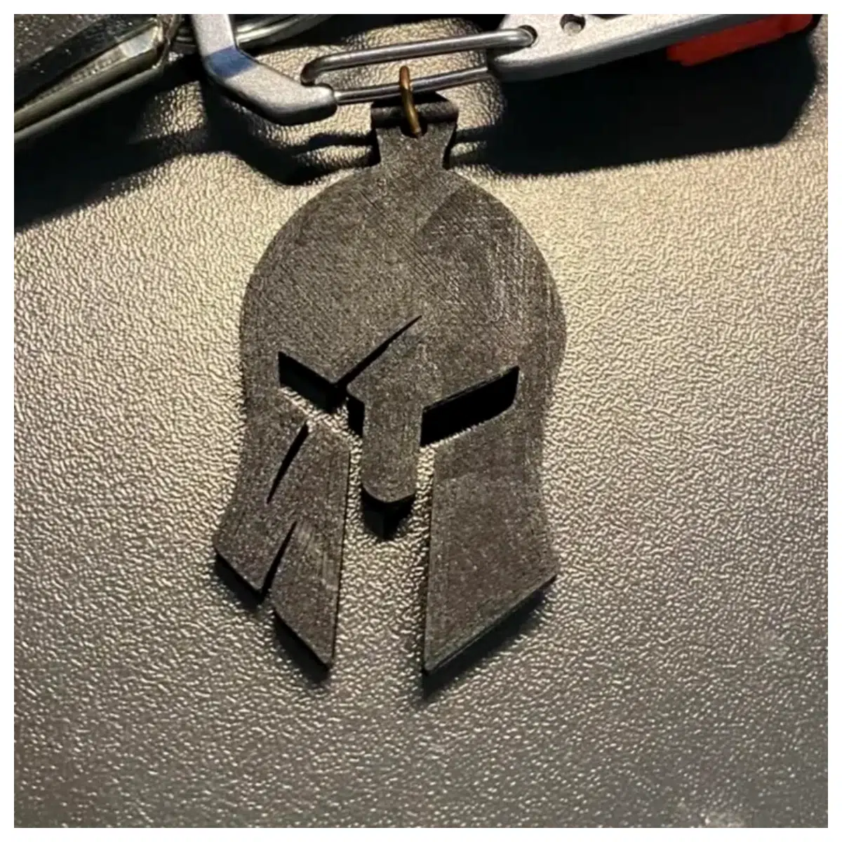 Spartan Keychain Ancient Greek Hero Theme Commemorative Item Key Chain Pendant Men Women Collector s Item for History Lovers
