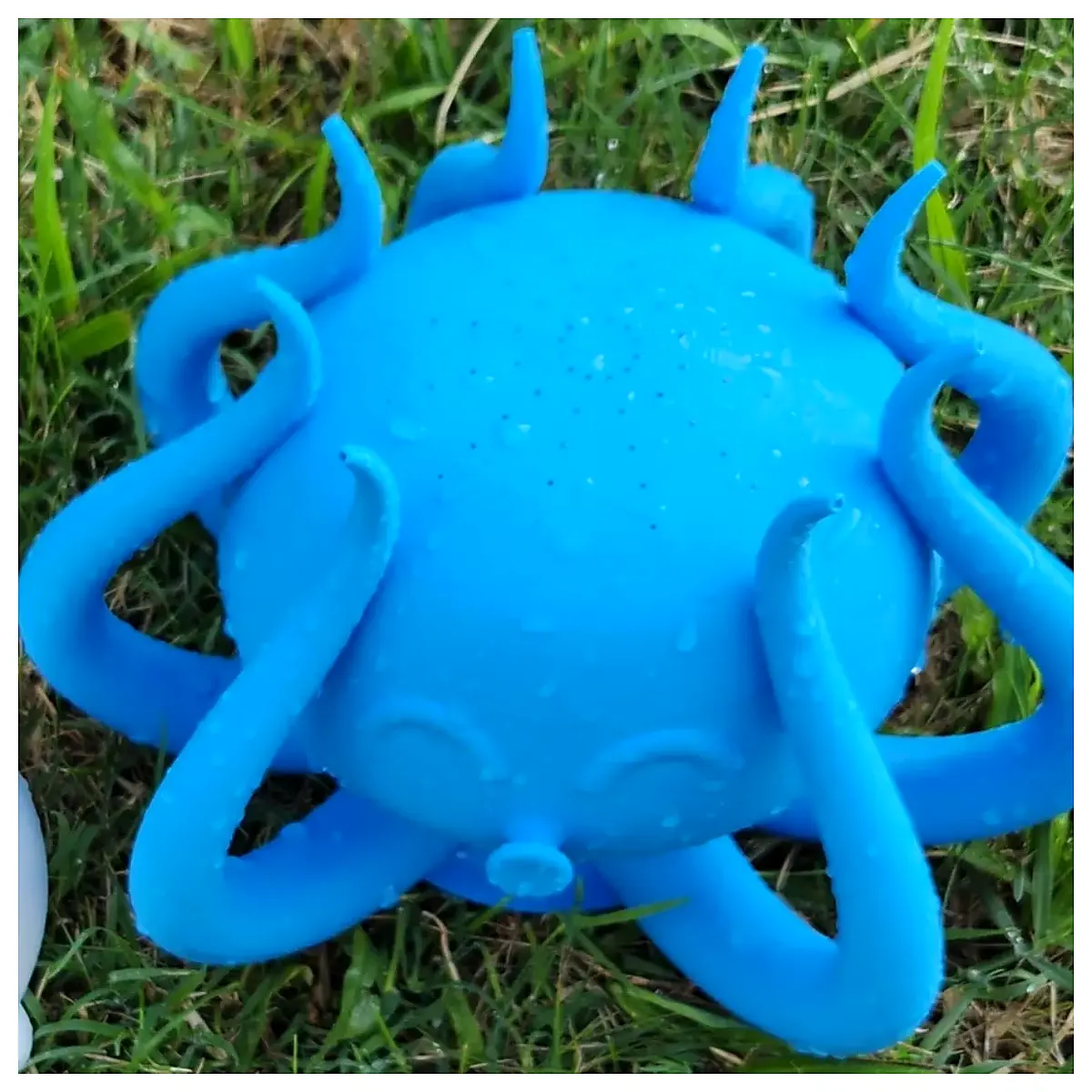 Squid Fountain Automatic Aquarium System Coral Reef Fish Tank Decoration Feeding Filter Water Feature