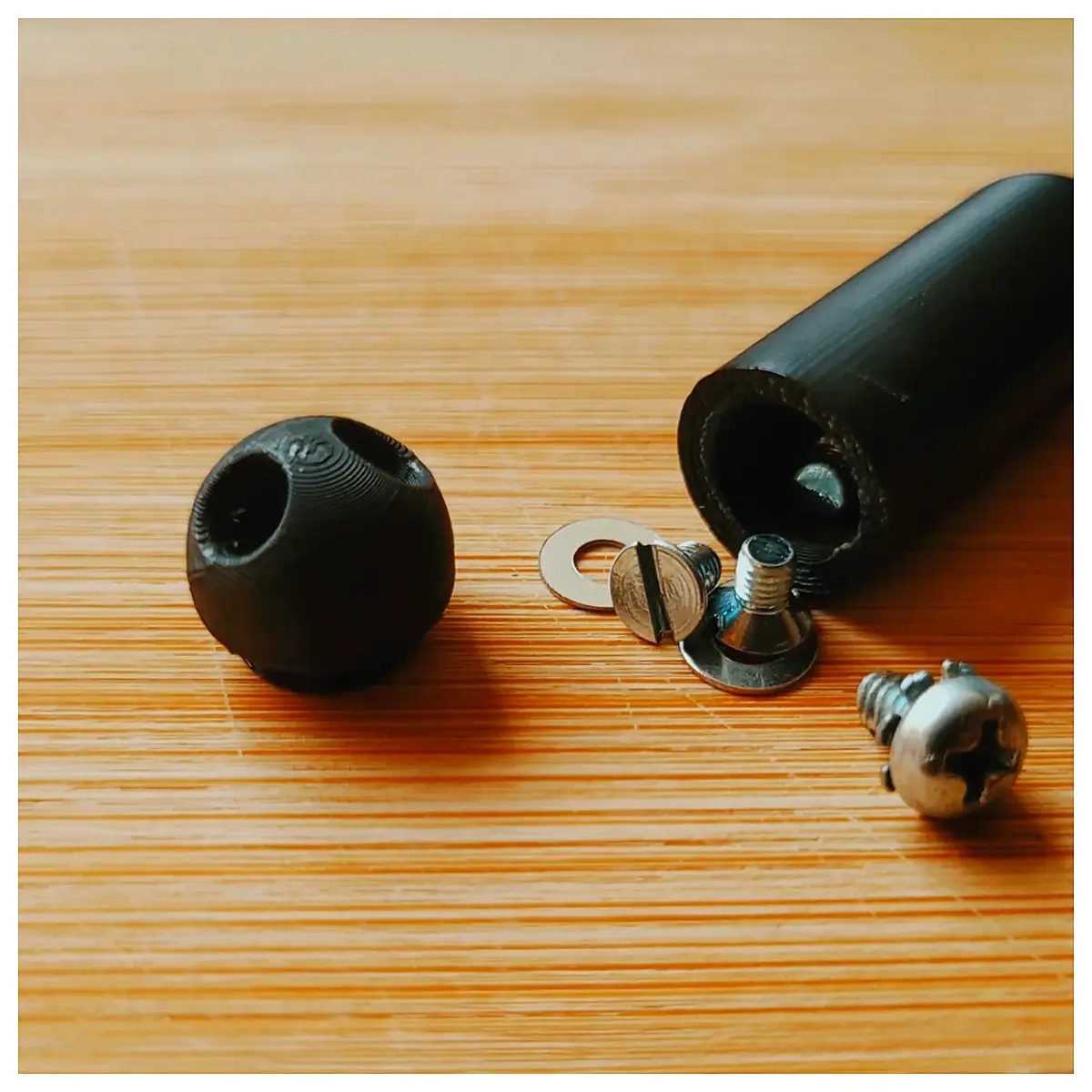 Spiral Chain Capsule Machine Part Repair Spare Parts Replacement Bearing Maintenance Gear Lubrication Troubleshooting Industrial Accessories