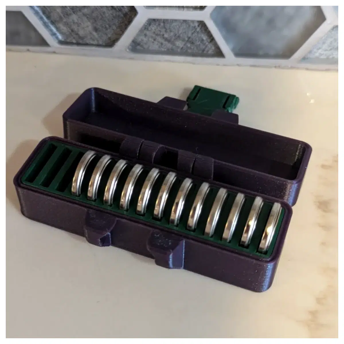 CR2032 Battery Case Cover Button Battery Box Electronic Device Accessory Battery Shell Protection Case For Various Small Devices