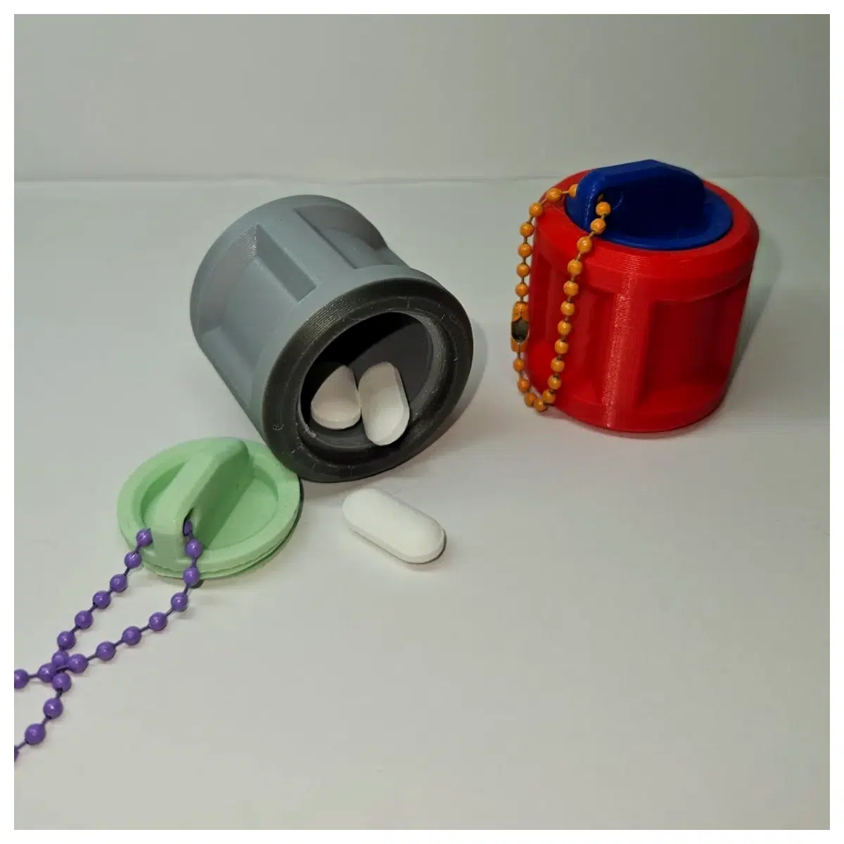 Key Chain Medicine Box Container Medicine Box Key Chain Storage Portable Mini Carry Accessory