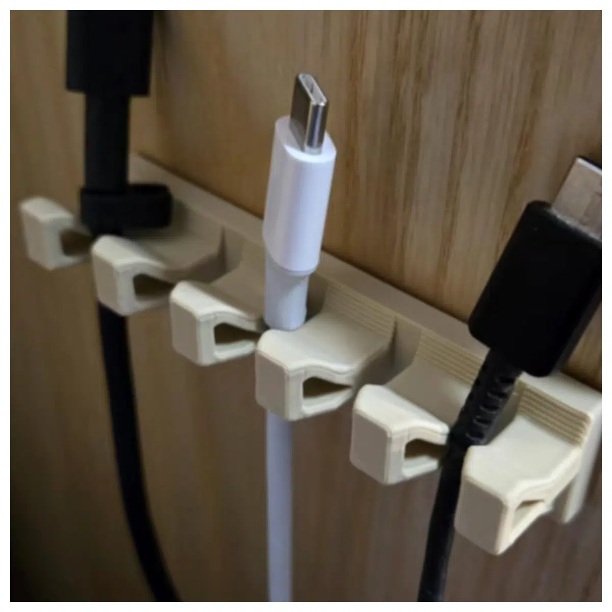 Bedside Charging Cable Holder Phone Bed Charger Stand Mobile Phone Holder Lazy Person Charging Rack Phone Bed Stand Charging Cable Organizer