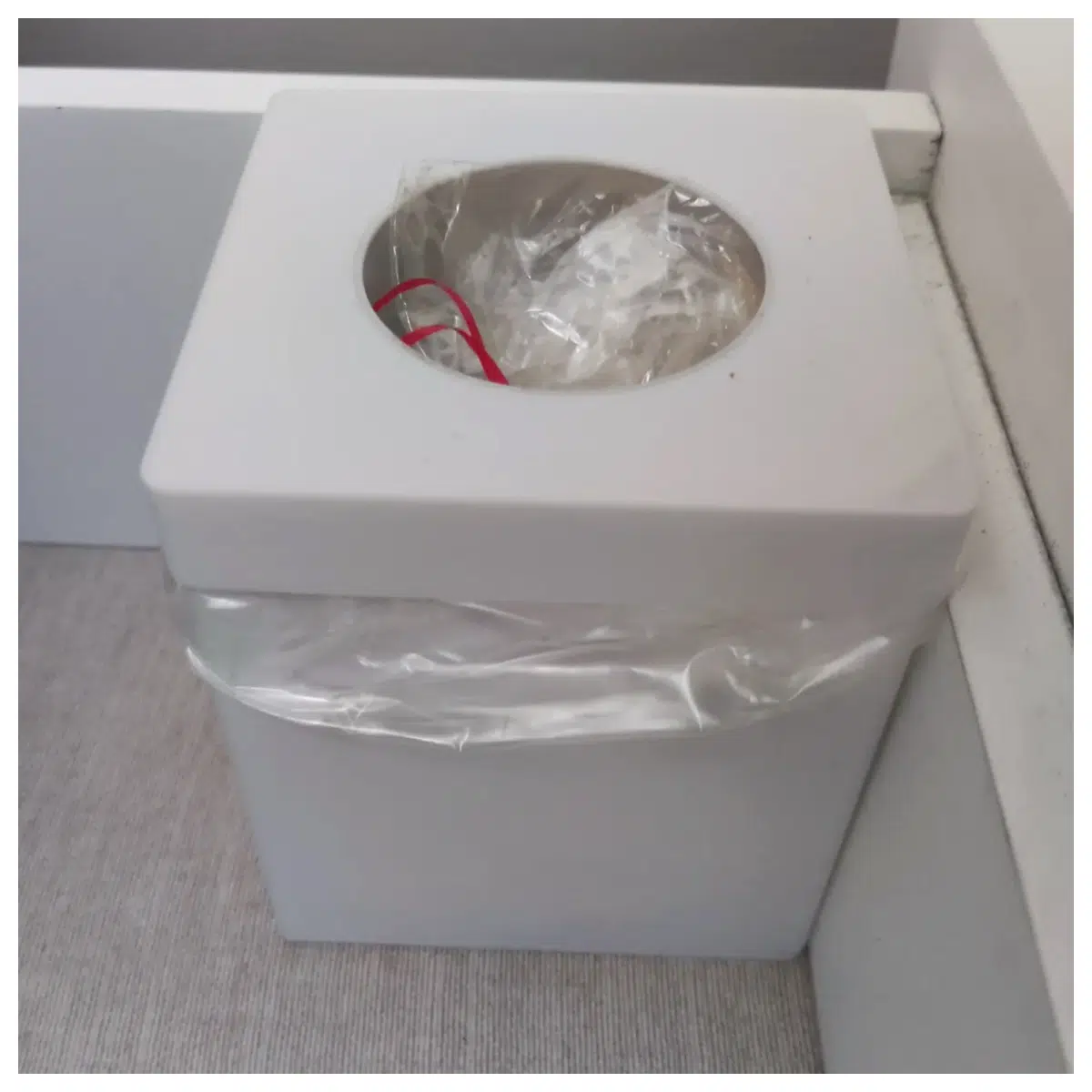 Mini Trash Can 9797100mm Wastebasket Organizer Bin Desk Small Trash Can Waste Collection