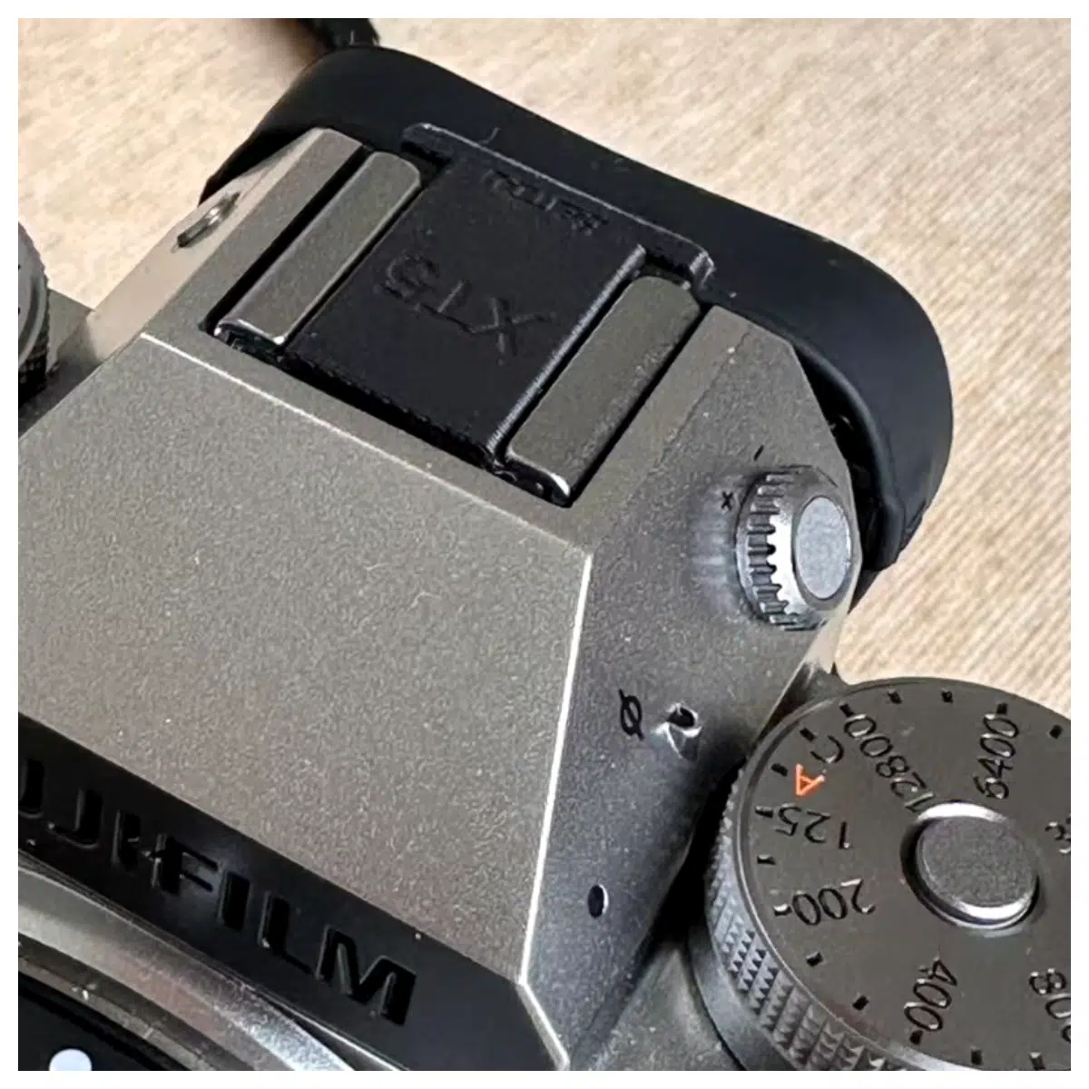X T5 Hood Black Lens Shade Heat Shield Vibration Reduction Photography Accessory