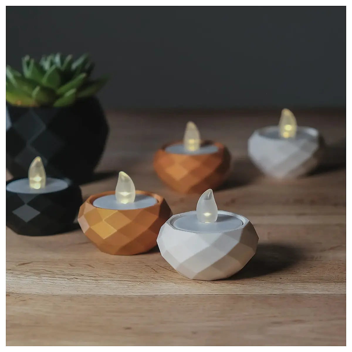 Low Poly Lantern Stand Modern Minimalist Home Decor Lighting Desk Ornament Creative Support
