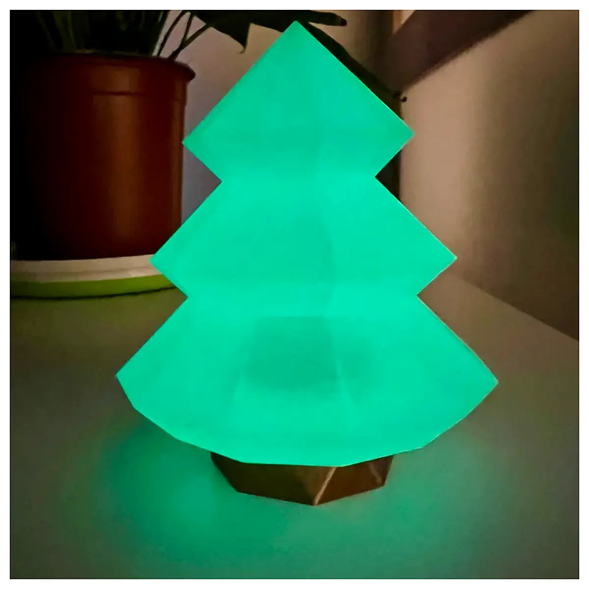 Candlelight Tree 3D Print Model Low Poly Easy Print Desktop Decoration Scene Model Scenery